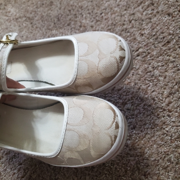 Coach shoes for women size 8 - Picture 3 of 13